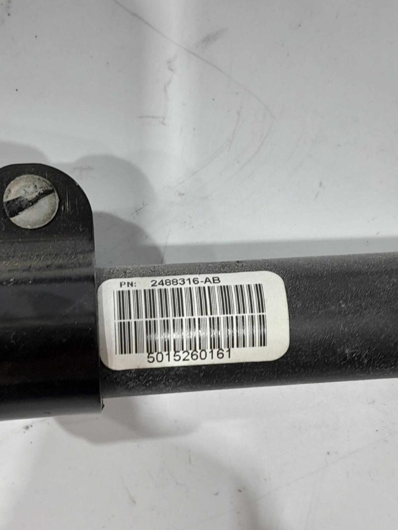 2015 Genesis Genesis Front Seat Belt