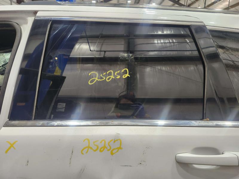 2015 Jeep Grand Cherokee Rear Door Glass/Window