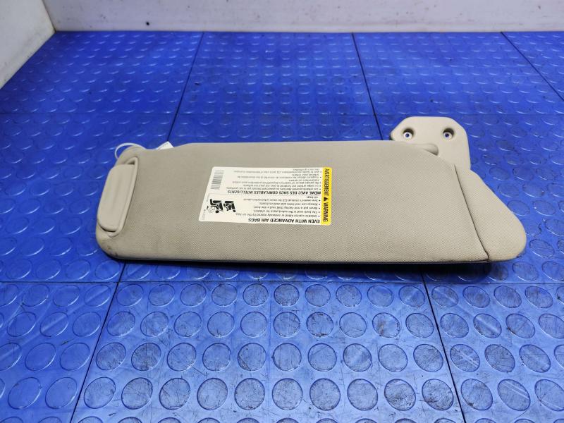 2007 Hummer H3 Sun Visor