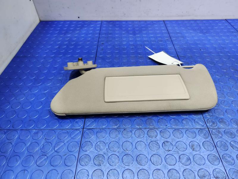 2007 Hummer H3 Sun Visor