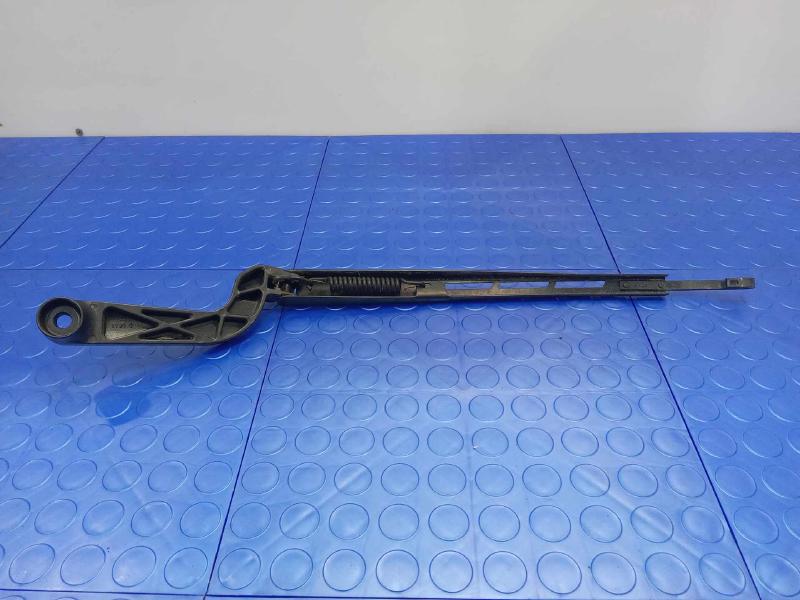 2011 Chevrolet Impala Wiper Arm