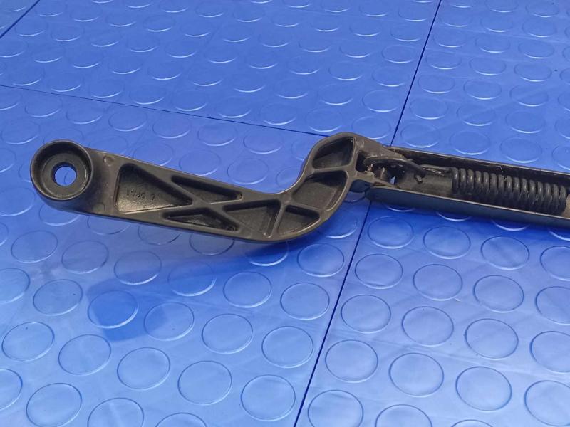 2011 Chevrolet Impala Wiper Arm