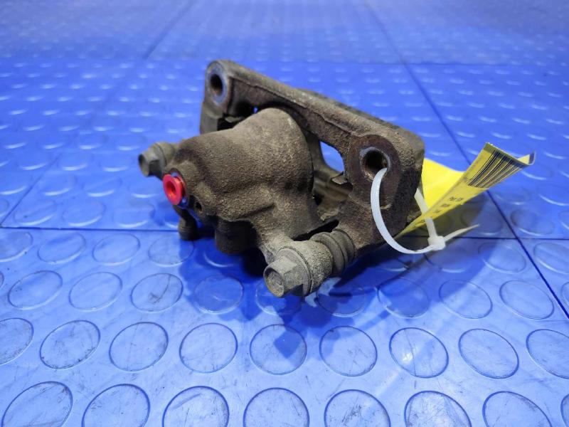 2013 Nissan Juke Caliper