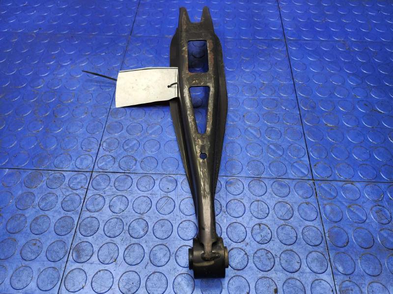 2018 Subaru Legacy Lower Control Arm Rr