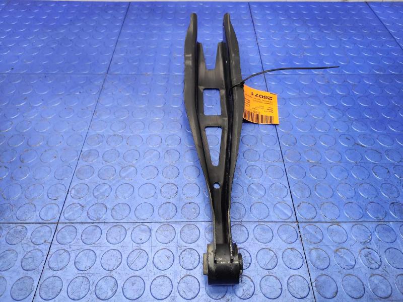 2018 Subaru Legacy Lower Control Arm Rr