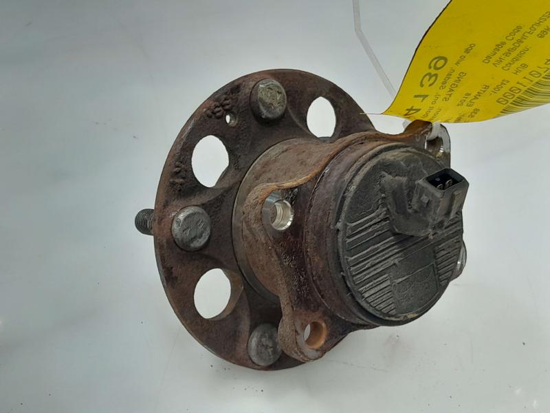 2017-2020 Hyundai Elantra Sedan Rear Hub and Wheel Bearing OEM 52730F2000
