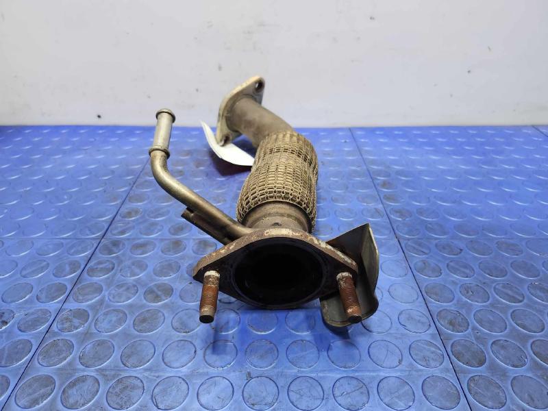 2017 Kia Niro Exhaust Cross Over Pipe
