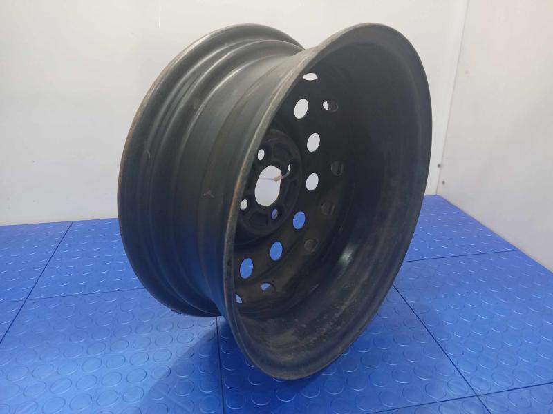 2006 Saturn Ion Wheel