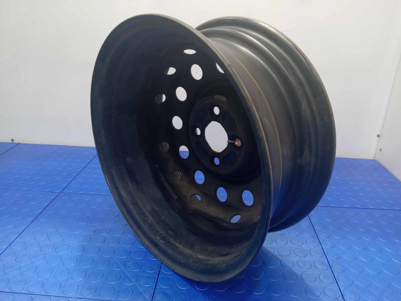 2006 Saturn Ion Wheel