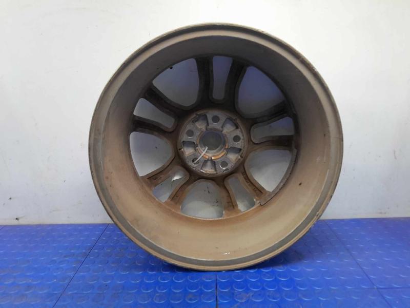 2015 Chevrolet Camaro Wheel