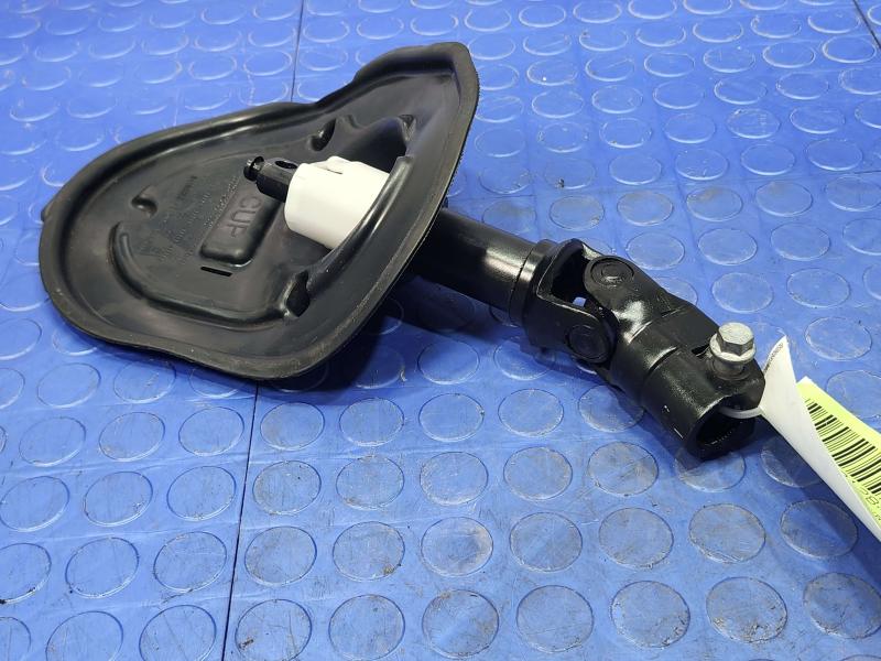 2018-2020 Buick Regal Upper Steering Intermediate Shaft Genuine OEM 84393915