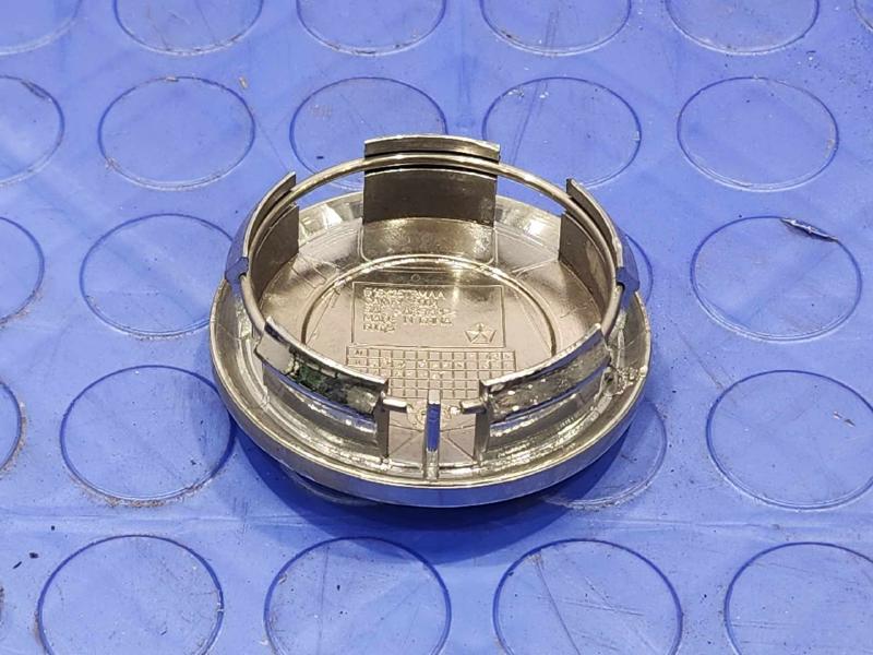 2013 Dodge Charger Center Cap