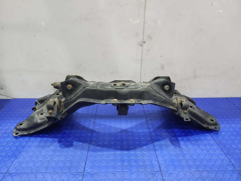 2013 Honda CR-V Crossmember/Cradle/Undercarria