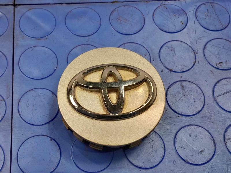 2013-2017 Toyota Sienna Alloy Wheel Center Cap Genuine OEM Part 42603-08030