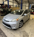 2014 Toyota Prius Front Door Regulator