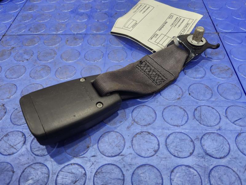 2011 Honda Pilot Rear Seat Belt