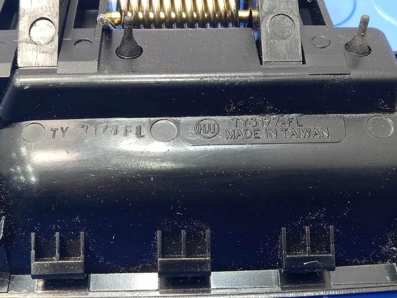 2000 Toyota Camry Outside Door Handle