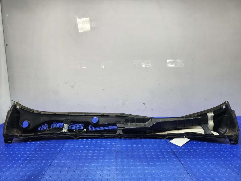 2014-2018 Subaru Forester Cowl Panel Grille Genuine OEM 91419SG031