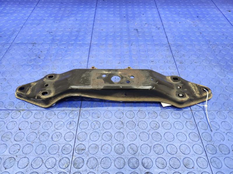 2008 Subaru Legacy Trans. Crossmember