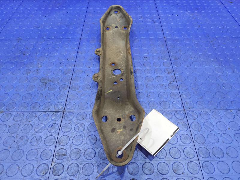2008 Subaru Legacy Trans. Crossmember