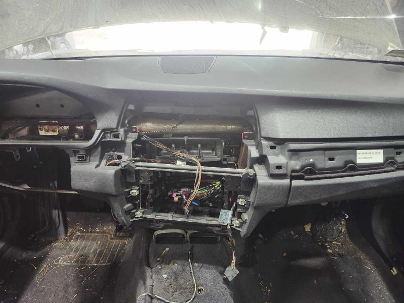 2011 BMW 535i Dash Panel