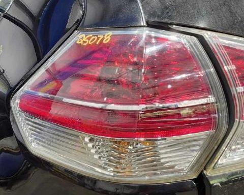 2015 Nissan Rogue Tail Light Assembly