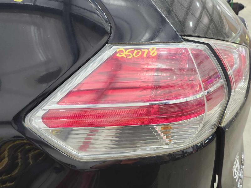 2015 Nissan Rogue Tail Light Assembly