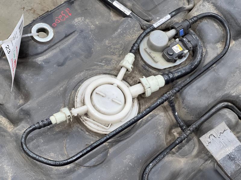 2012-2015 Dodge Durango Fuel Tank Assembly Gas Tank Genuine OEM 68154311AA