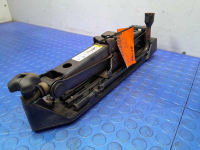 2012 Jeep Liberty Spare Tire Tools Jack Kit Assembly Genuine OEM 68092741AB