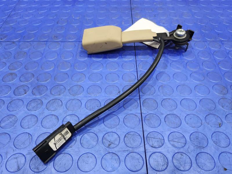 2013 Ford F-150 Front Seat Belt