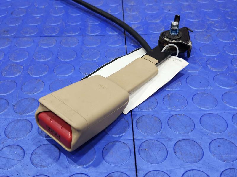 2013 Ford F-150 Front Seat Belt