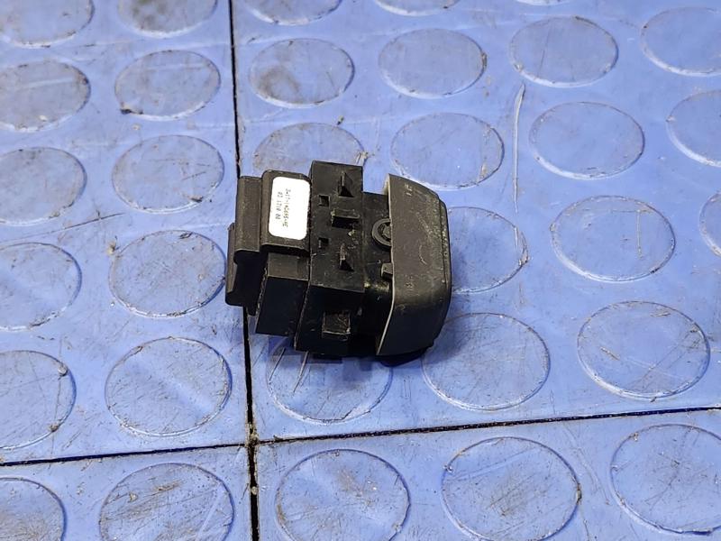2003 Lincoln Town Car Door Switch Front