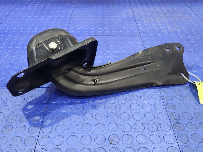2016 Volkswagen Jetta Lower Control Arm Rr