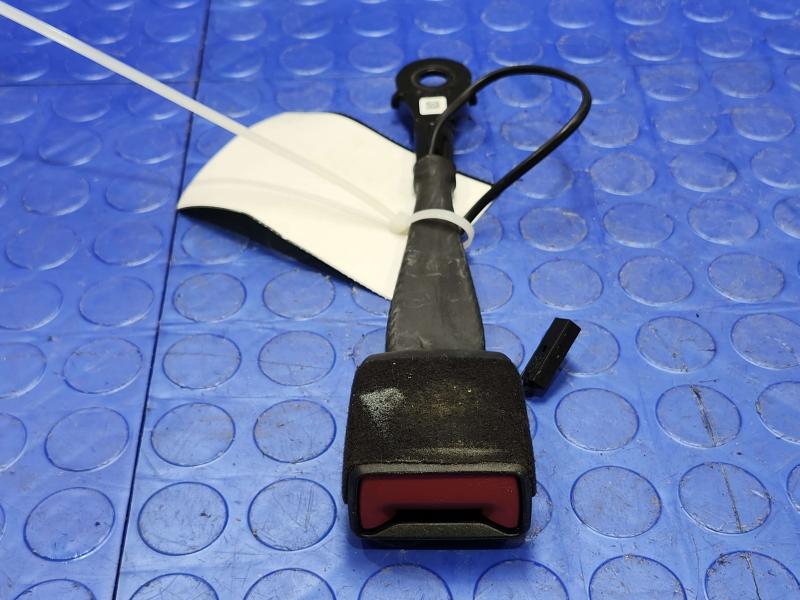 2018 Audi A4 Front Seat Belt