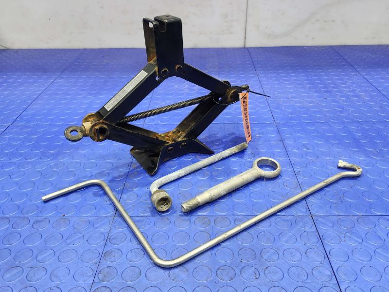2009-2011 Subaru Forester Spare Tire Tools Jack Kit Assembly OEM 97032FJ000