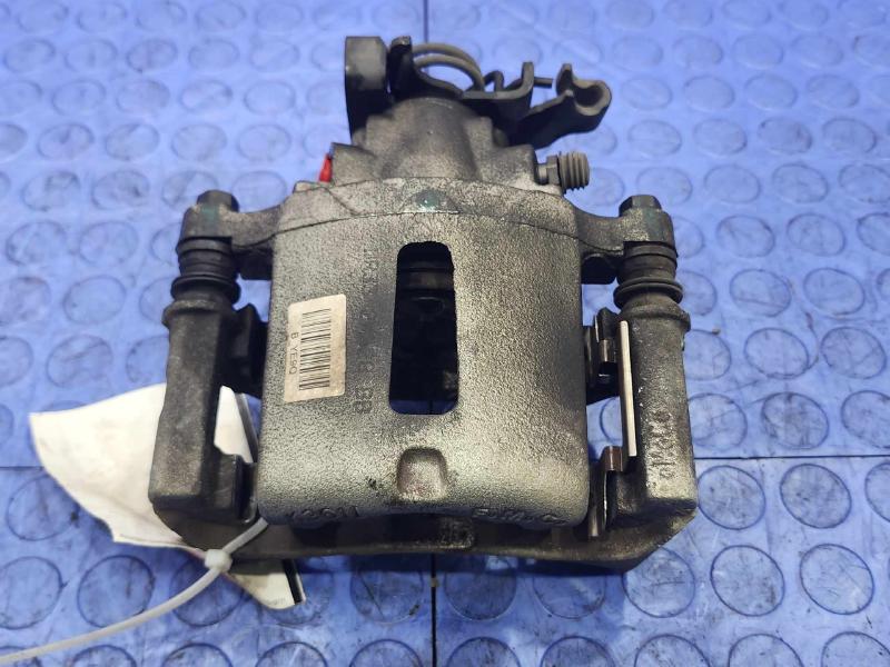 2014 Ford Mustang Caliper