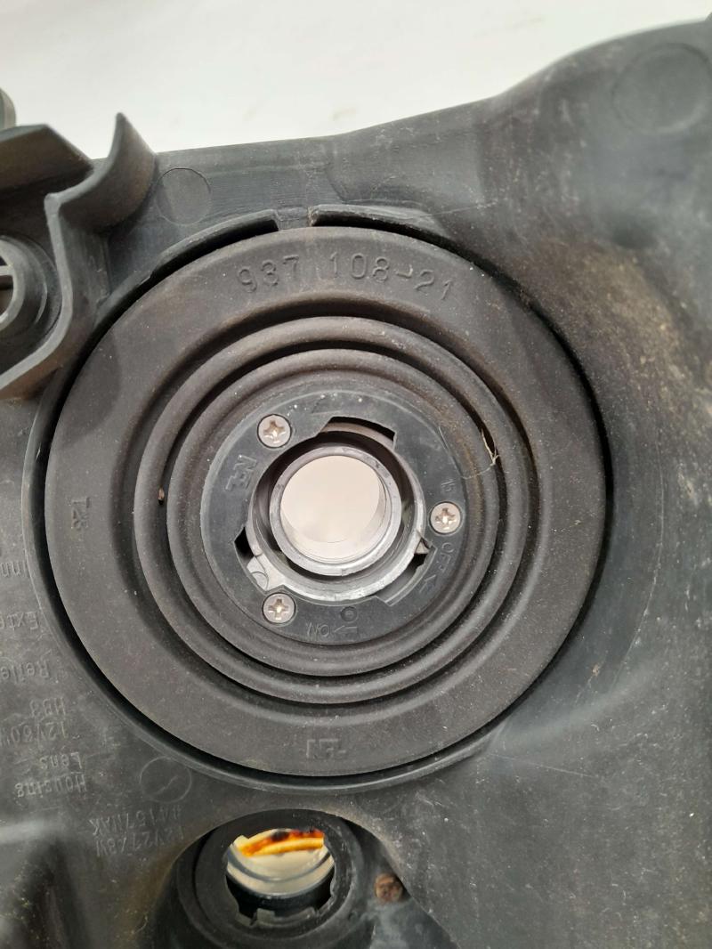 2008 Toyota Sequoia Headlamp Assembly