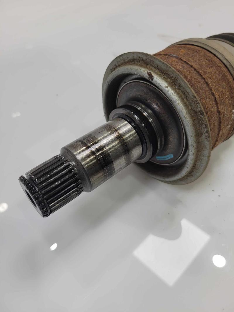 2014 Chrysler 300 Axle Shaft