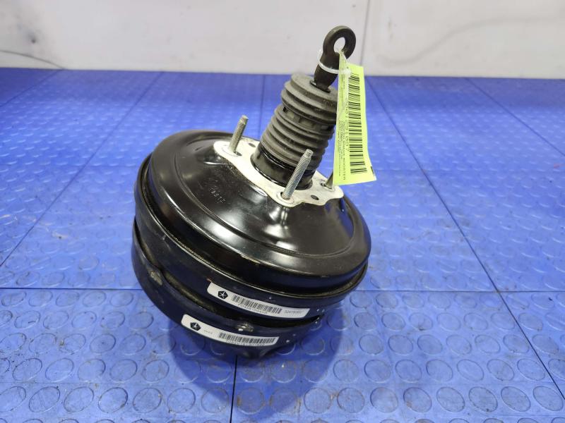 2013 Chrysler 300 Power Brake Booster