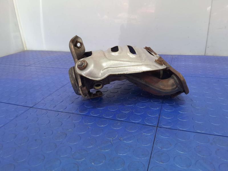 2020-2022 Toyota Corolla 1.8L Sedan Exhaust Manifold Assembly OEM 1714137230