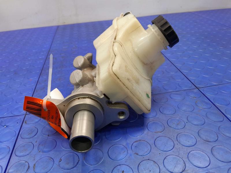 2018 Maserati Ghibli Master Cylinder