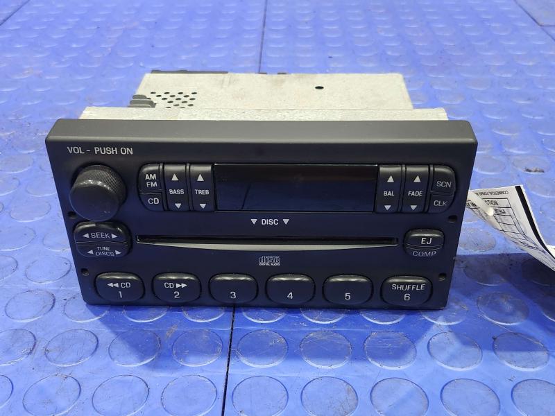 2004 Ford Explorer Audio & Visual Equip.(Radio)