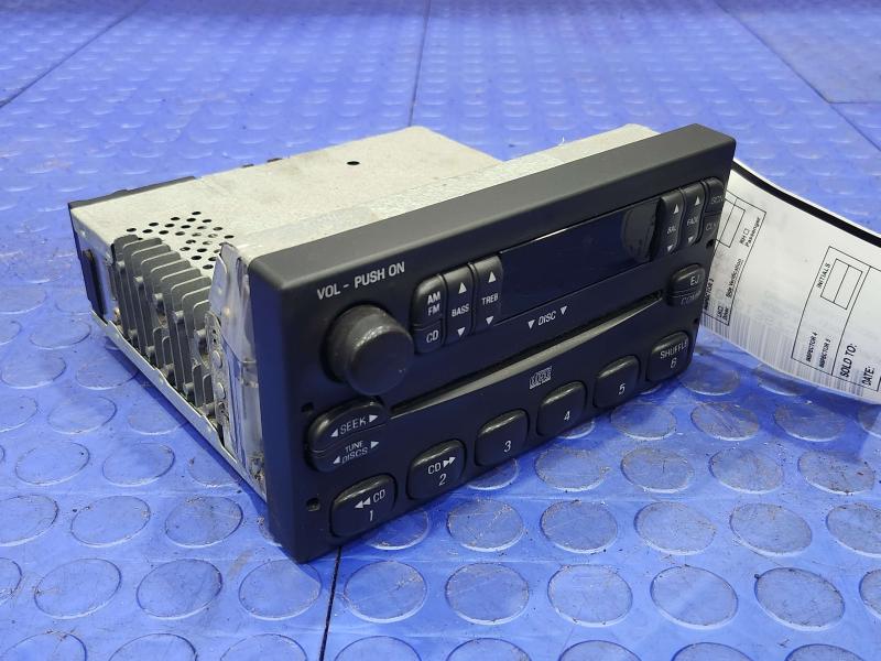 2004 Ford Explorer Audio & Visual Equip.(Radio)