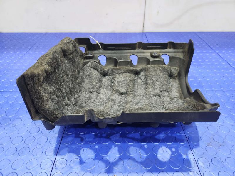 2014 Chevrolet Silverado 1500 Engine Cover