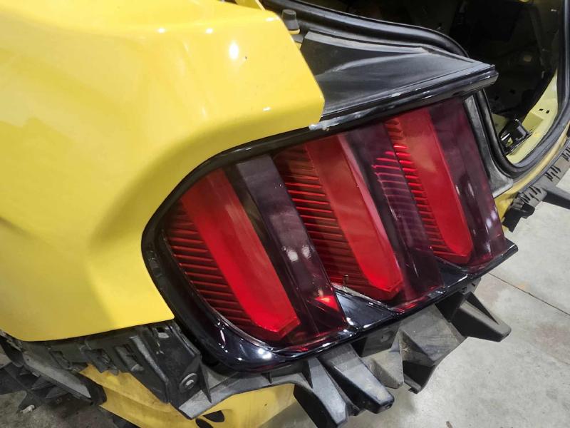 2015 Ford Mustang Tail Light Assembly