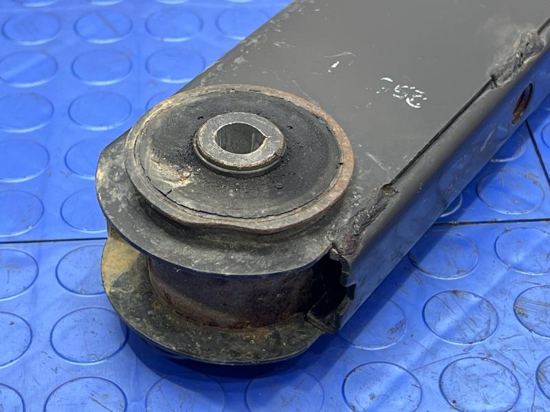 2003 Jeep Liberty Lower Control Arm Rr