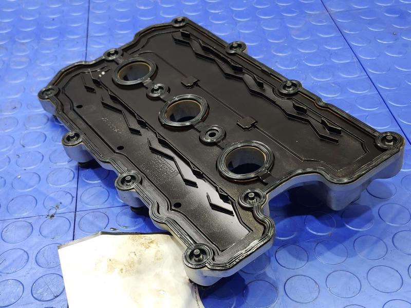 2018 Audi Q7 Valve Cover
