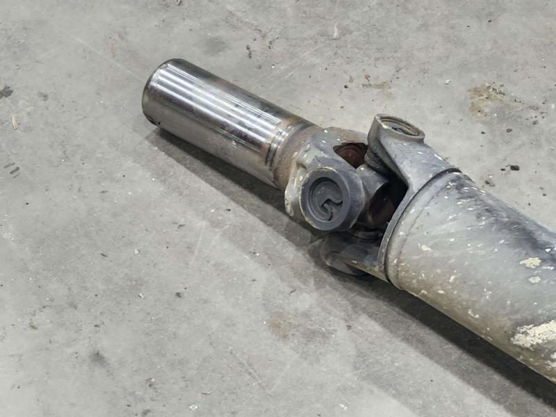 2017 Chevrolet Silverado 2500 Rear Drive Shaft