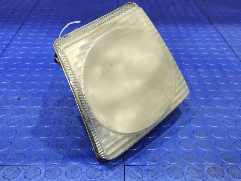 2004 Ford Explorer Headlamp Assembly