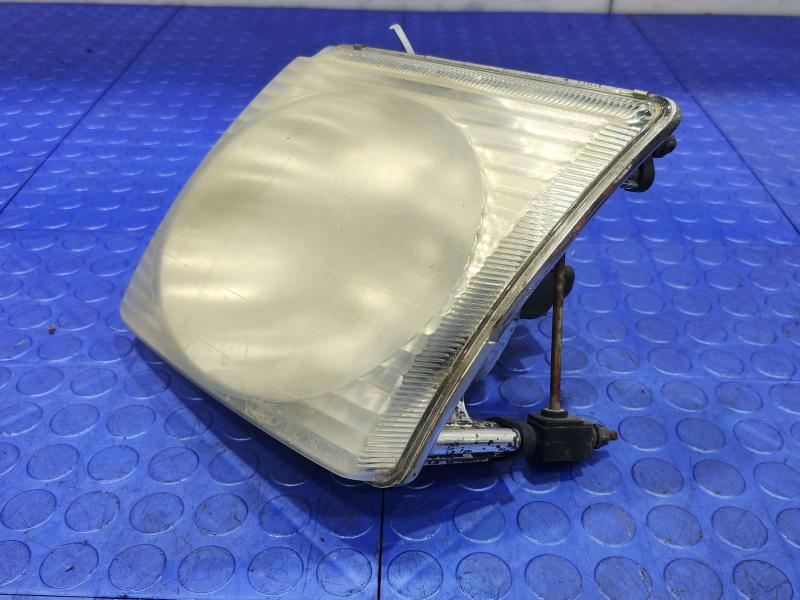 2004 Ford Explorer Headlamp Assembly